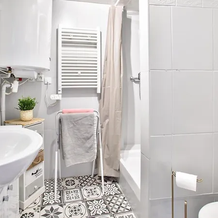 Maison Cosy Et Paisible Au Coeur De Appartement *